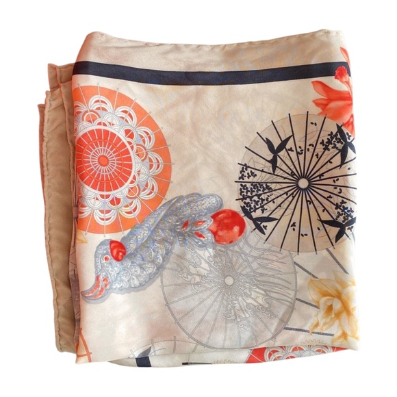 Authentic Cartier Paris silk scarf - Picture 5 of 5